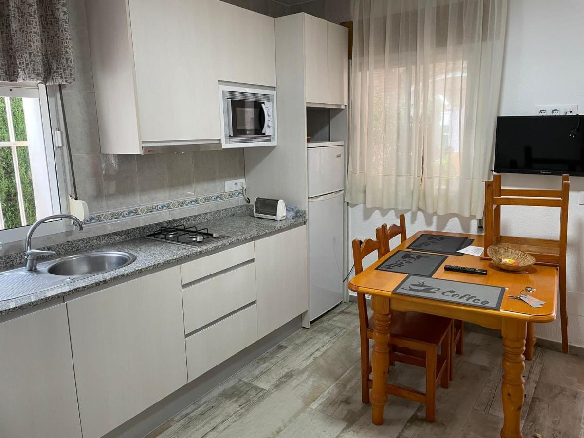 Apartamentos Bolonia Paraiso מראה חיצוני תמונה