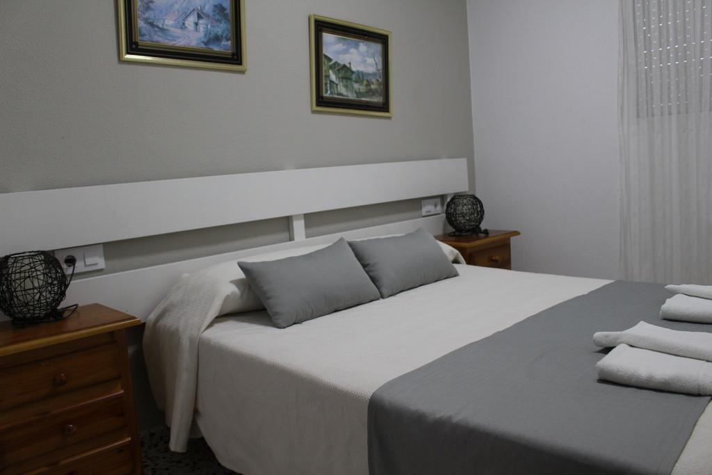 Apartamentos Bolonia Paraiso מראה חיצוני תמונה