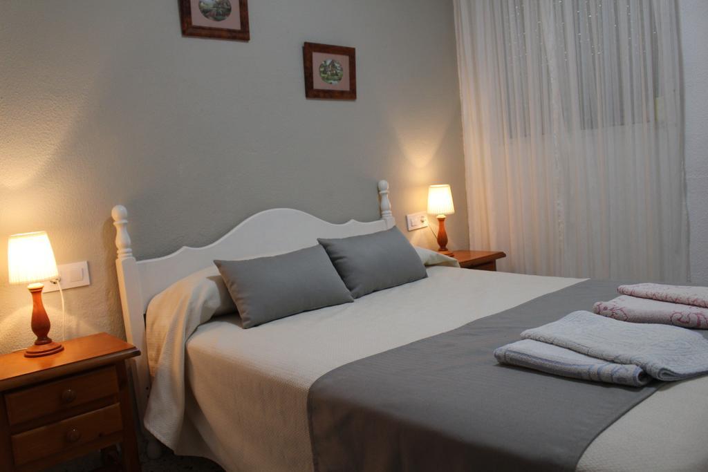 Apartamentos Bolonia Paraiso מראה חיצוני תמונה