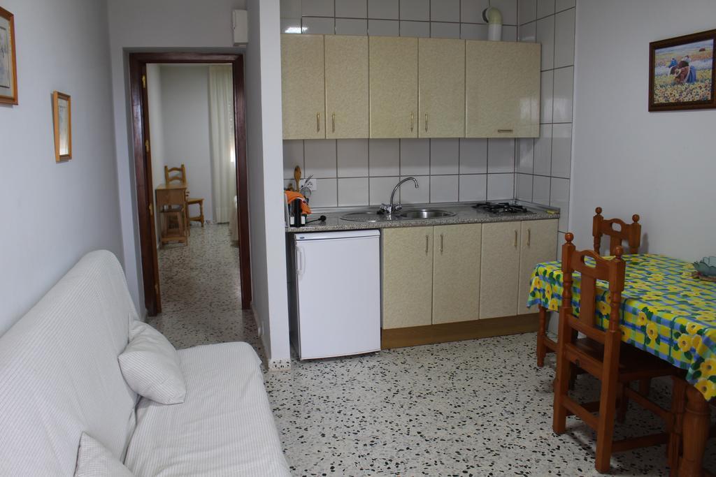 Apartamentos Bolonia Paraiso מראה חיצוני תמונה
